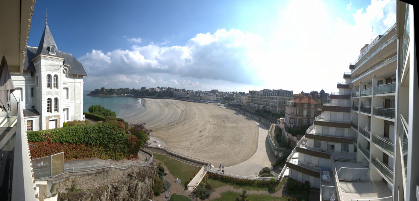 dinard hotel vue mer accès direct plage